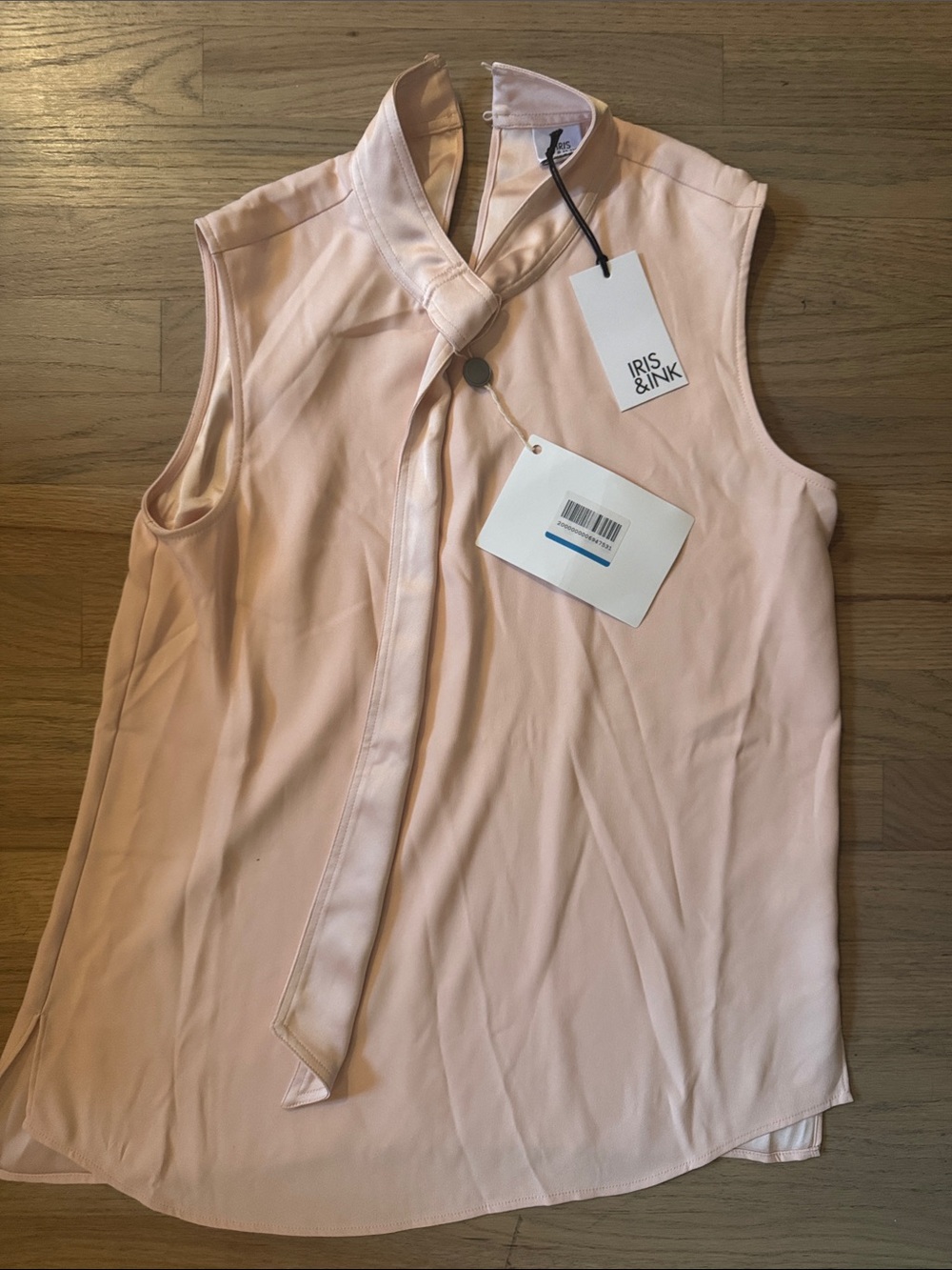 Iris & Ink Sleeveless Tie-Neck Camisole in Pale Pink